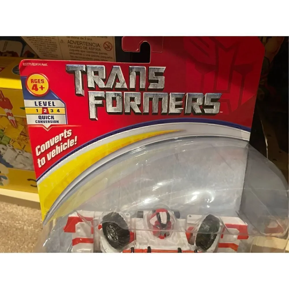 Transformers Rescue Torch Ratchet Fast Action Battlers Hasbro New Sealed MOC